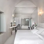 Mythical Blue Luxury (adults Only) Hotel Fira (Santorini)